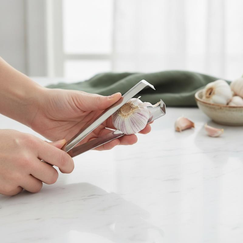 Obierak do czosnku ze stali ni – Kitchen Gadgets Save Time recenzja i cena