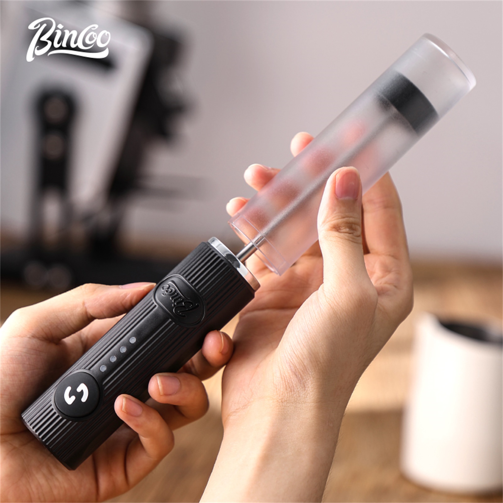 Elektryczny spieniacz do kawy  – Kitchen Gadgets And Equipment recenzja i cena